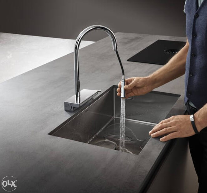 HANSGROHE BATERIJA CESMA ZA KUHINJU- AQUNO M81 1